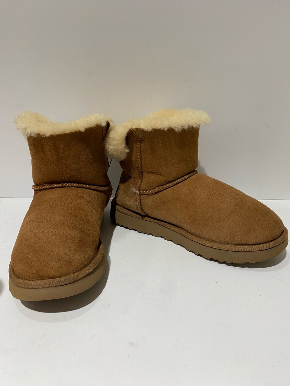 UGG Mini Bailey Bow II Chestnut Suede Boots, Women’s Size 7